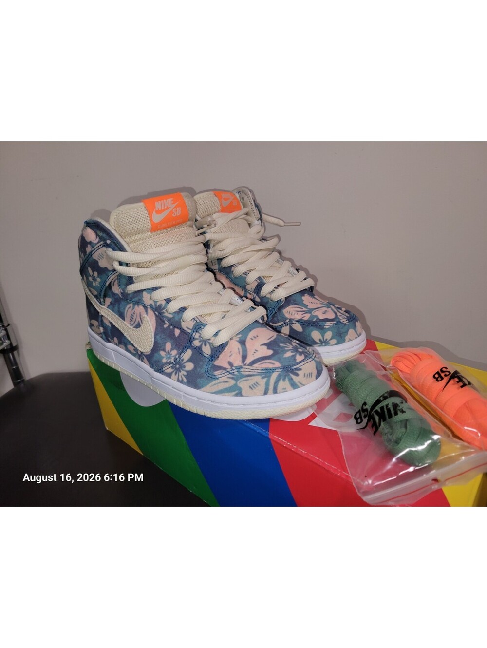 Nike SB Dunk High Hawaii Size 5 Men's & Size 6.5 Women's CZ2232300